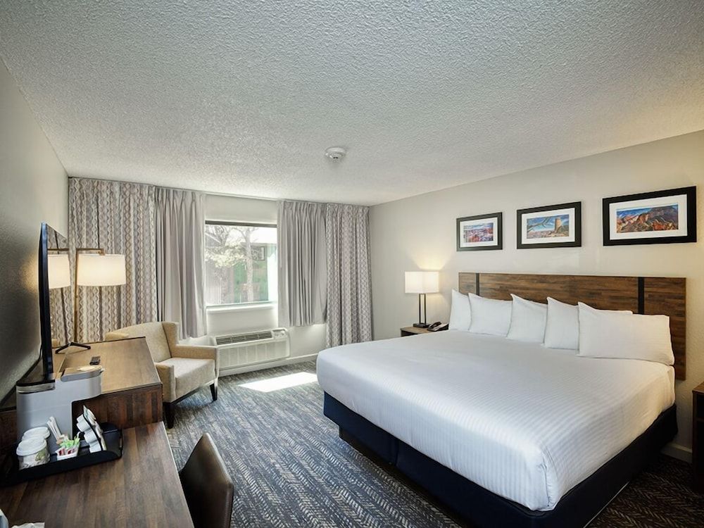 undefined Yavapai Lodge 2