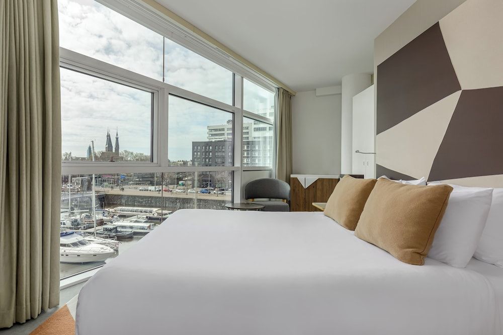 Room Mate Aitana, Amsterdam Room, 1 Queen Bed (Cosy)