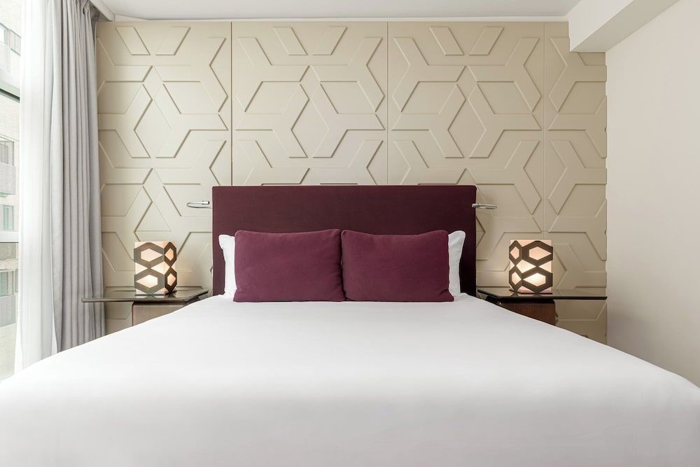 Room Mate Aitana, Amsterdam Room, 1 Queen Bed (Cosy) 3