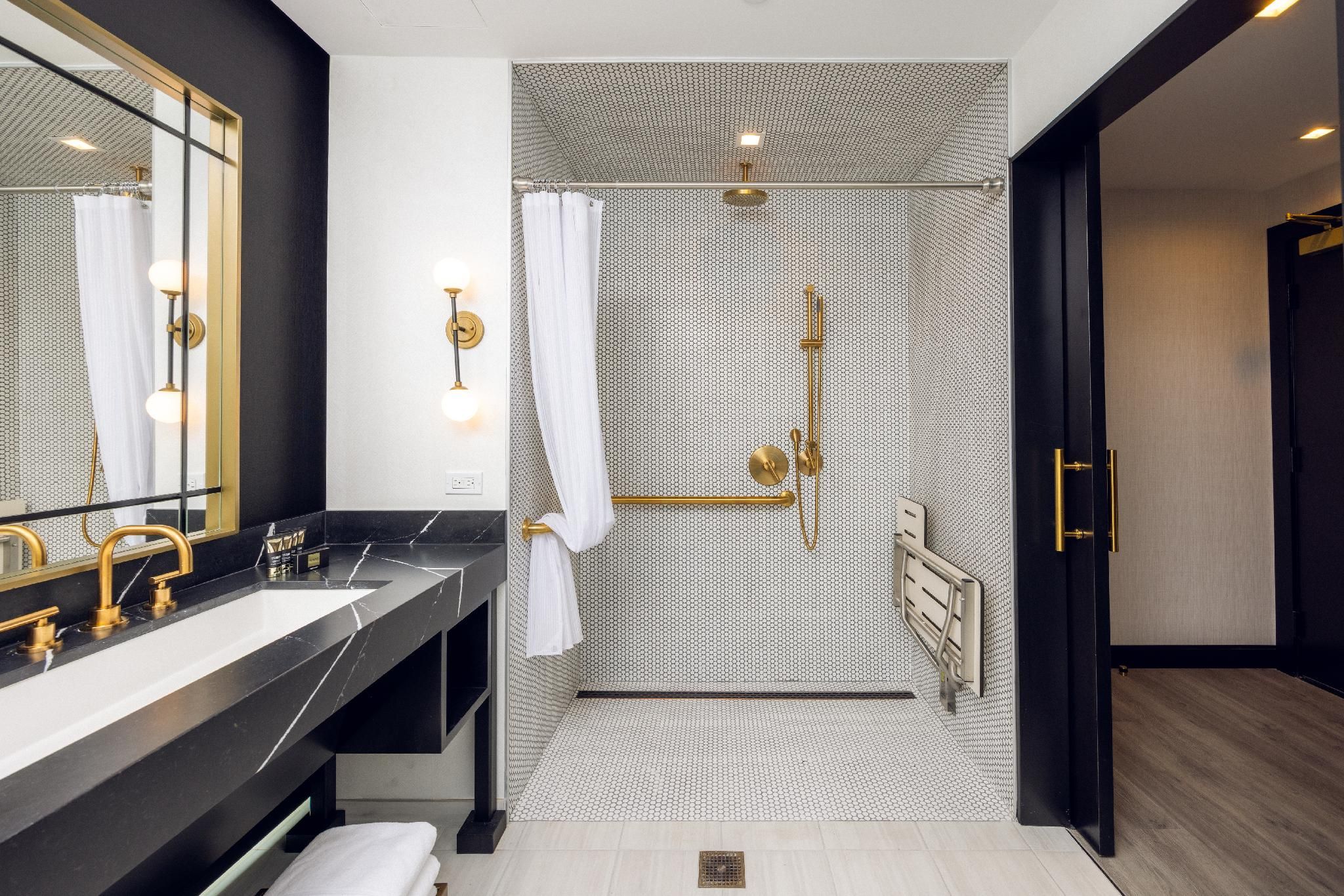 King Bed Accessible Rollin Shower Non Smoking