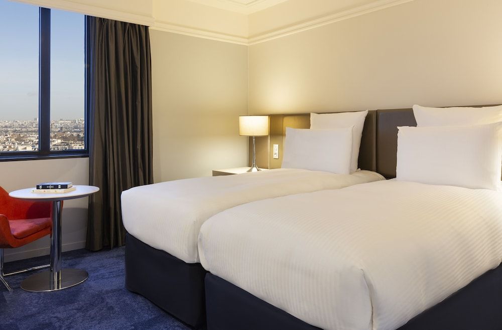 undefined Pullman Paris Montparnasse Hotel 10