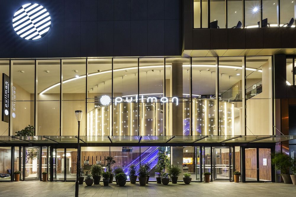 undefined Pullman Paris Montparnasse Hotel 3