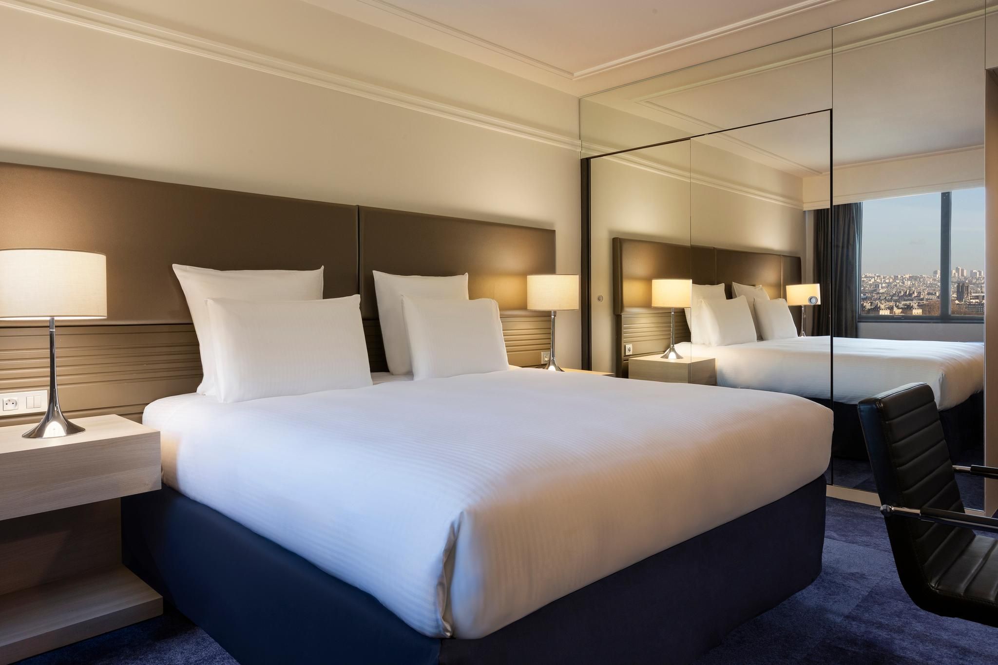 Classic Room with 2 Single Beds