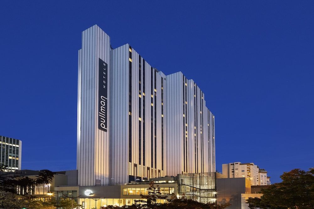 undefined Pullman Paris Montparnasse Hotel 2