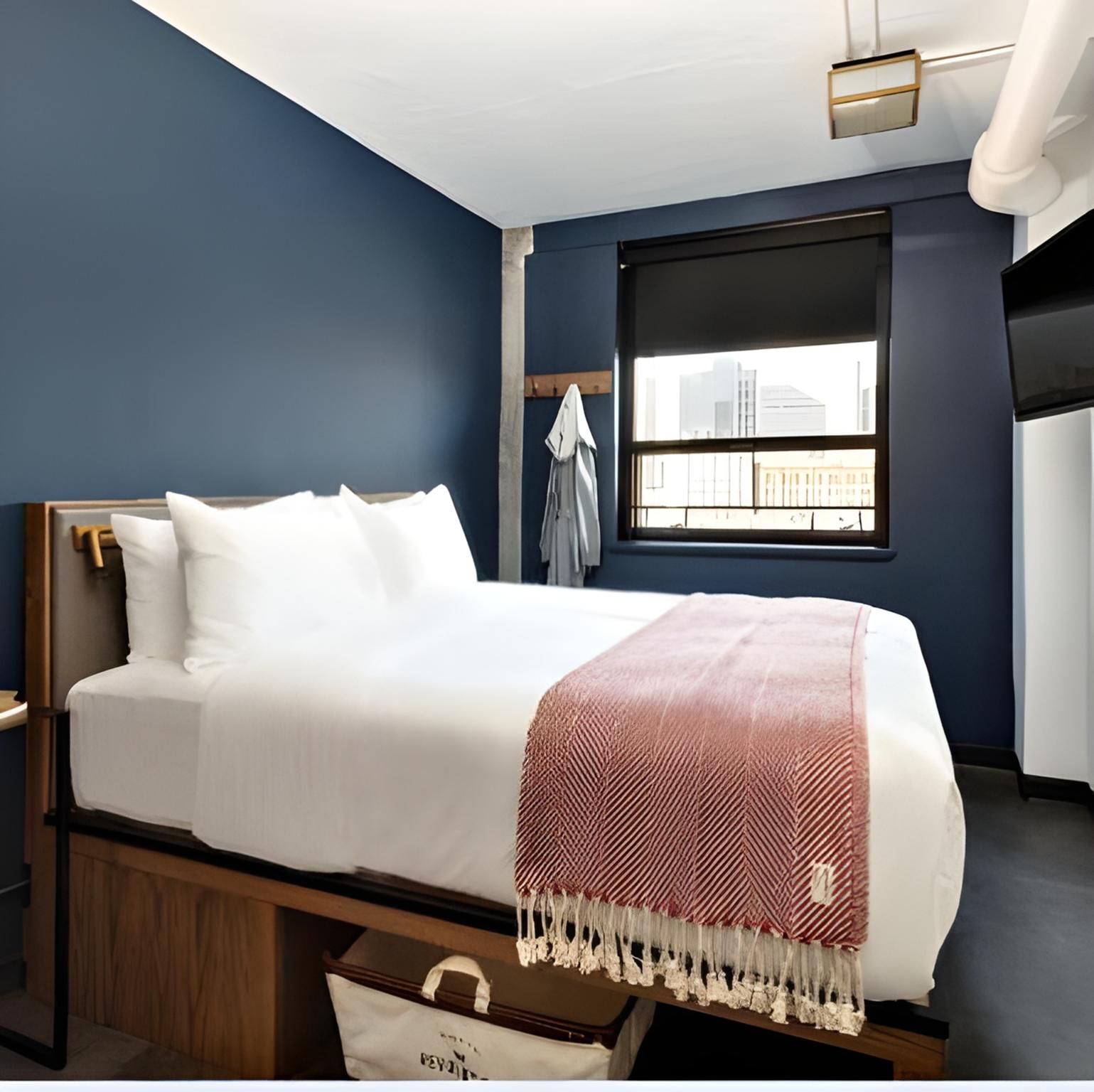 undefined The Revolution Hotel 7