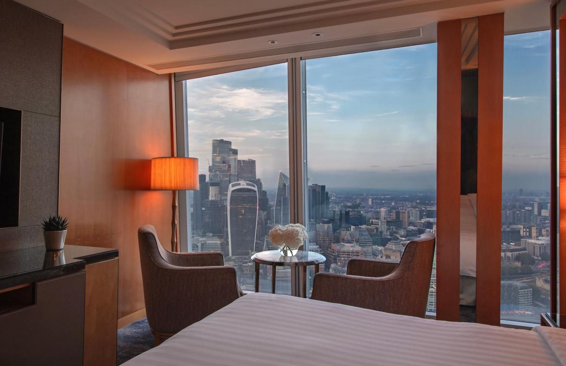 Deluxe City View Room - 1 King