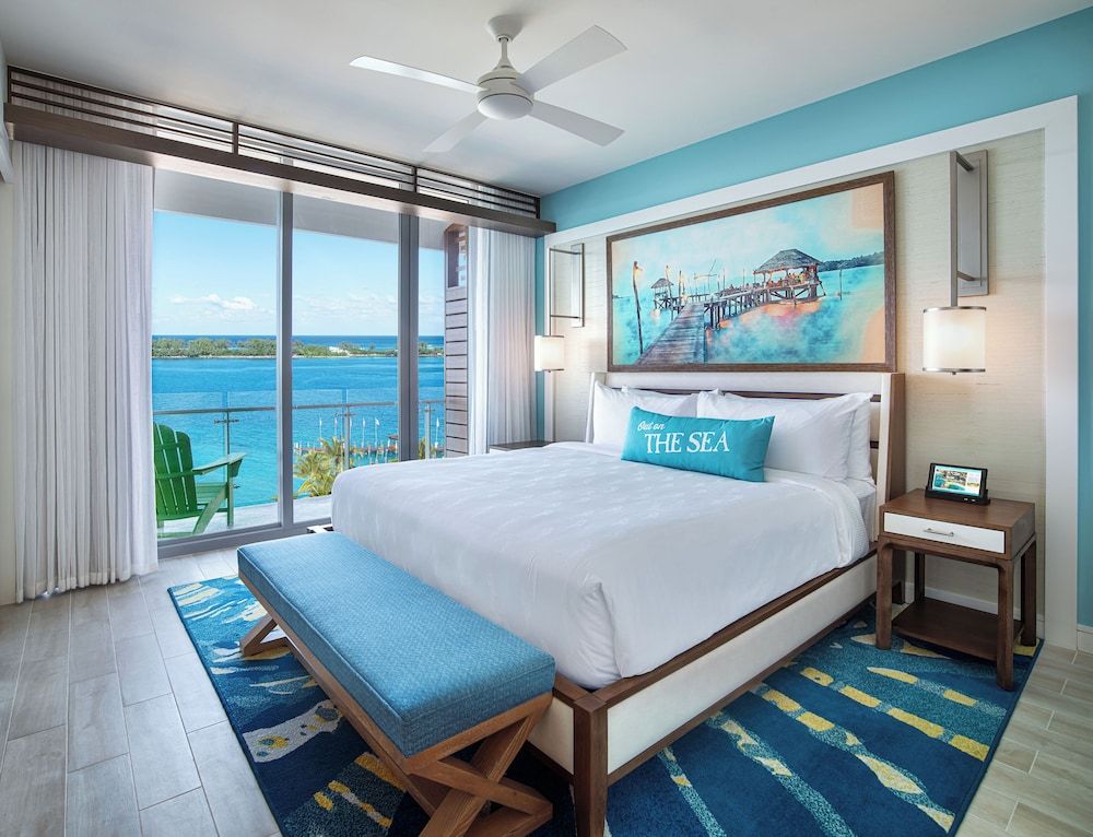 Suite, 1 King Bed with Sofa bed (Sunset)