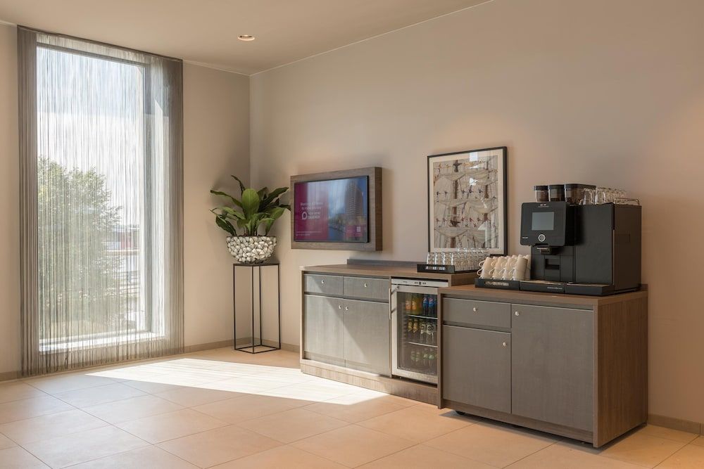 undefined Leonardo Royal Hotel Amsterdam 8