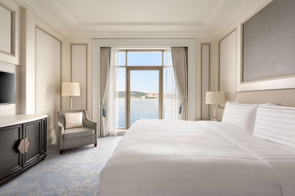 undefined Shangri-La Bosphorus, Istanbul 7