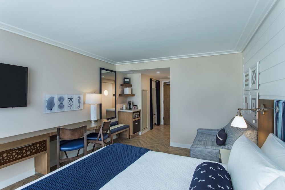 Room, 1 King Bed with Sofa bed