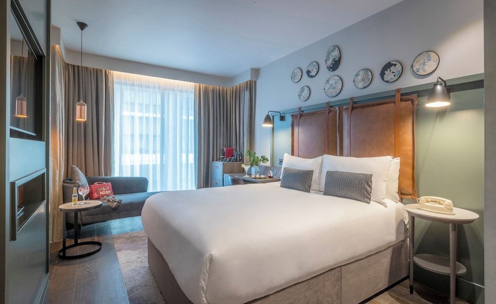 undefined Clayton Hotel City of London
