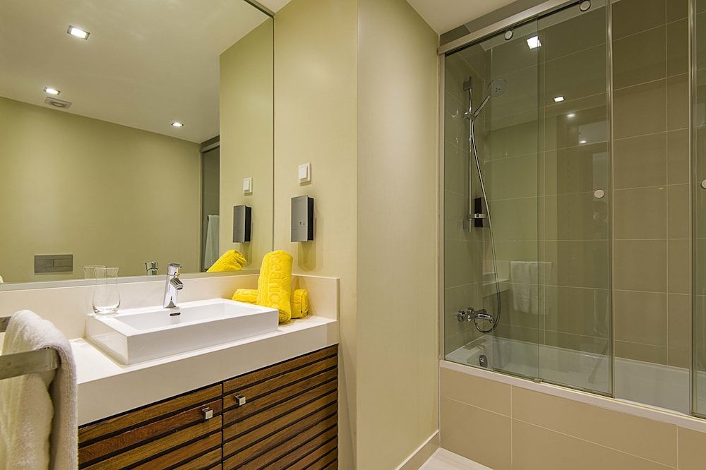 Amendoeira Golf Resort - Apartments and villas Two bedroom Apartment with Mezzanine 9