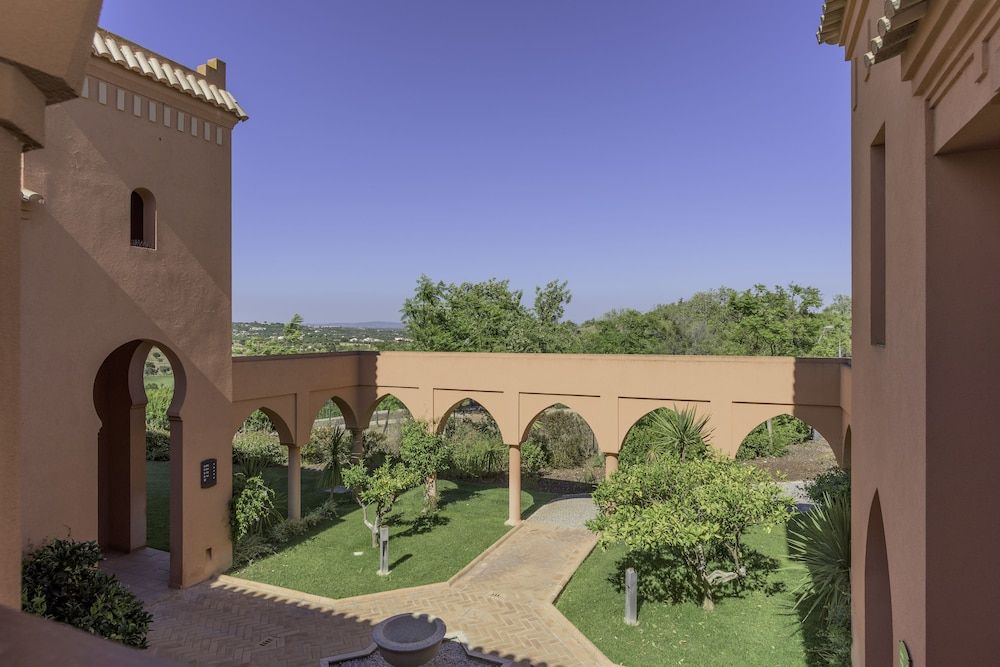 Amendoeira Golf Resort - Apartments and villas Two bedroom Apartment with Mezzanine 12