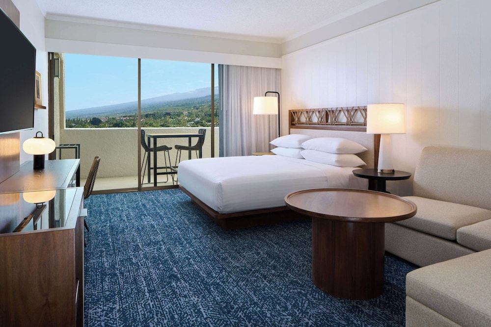 Room, 1 King Bed, Resort View