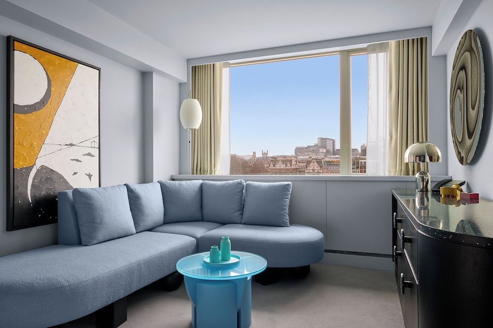 undefined Sea Containers London 10