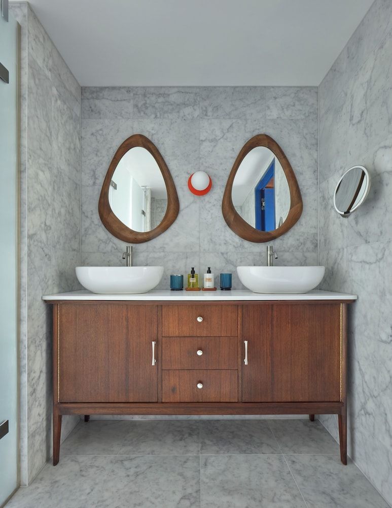 Mid-Century Suite