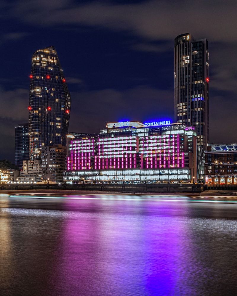 undefined Sea Containers London 3