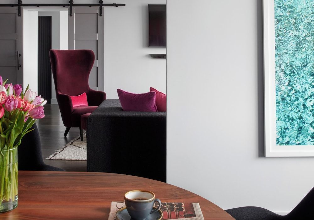 undefined Sea Containers London 7