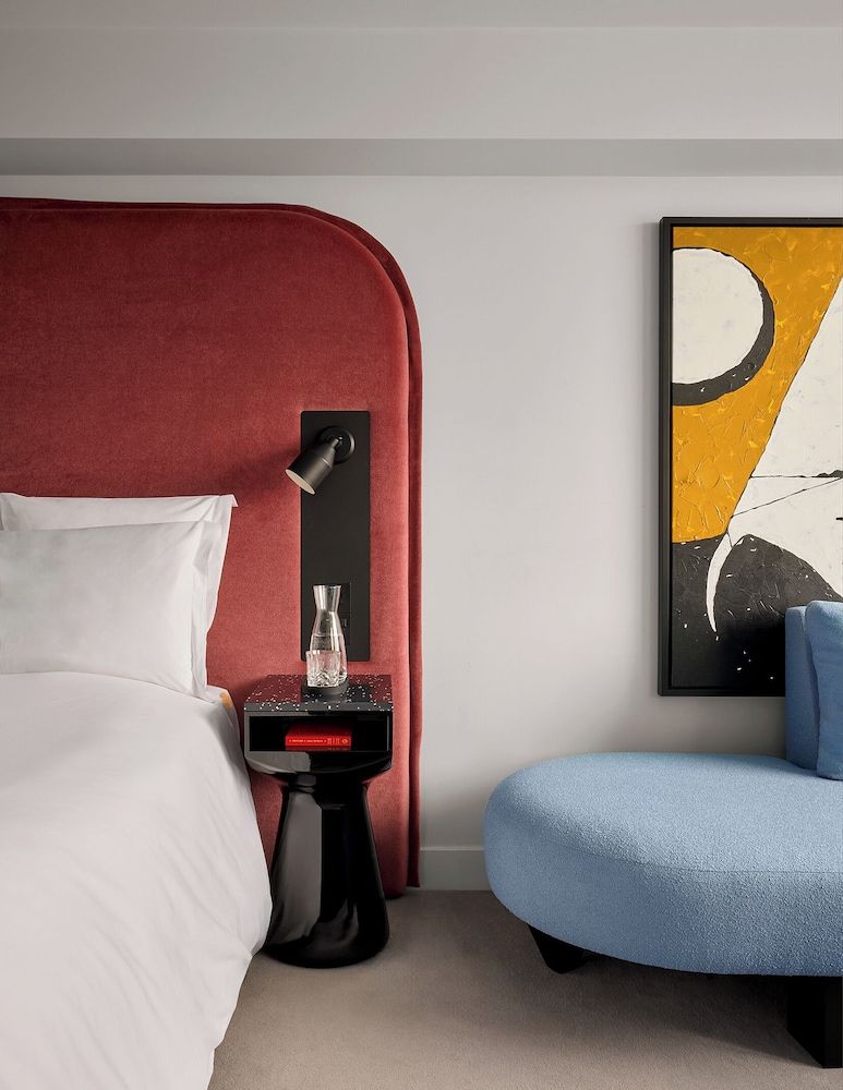 undefined Sea Containers London 2