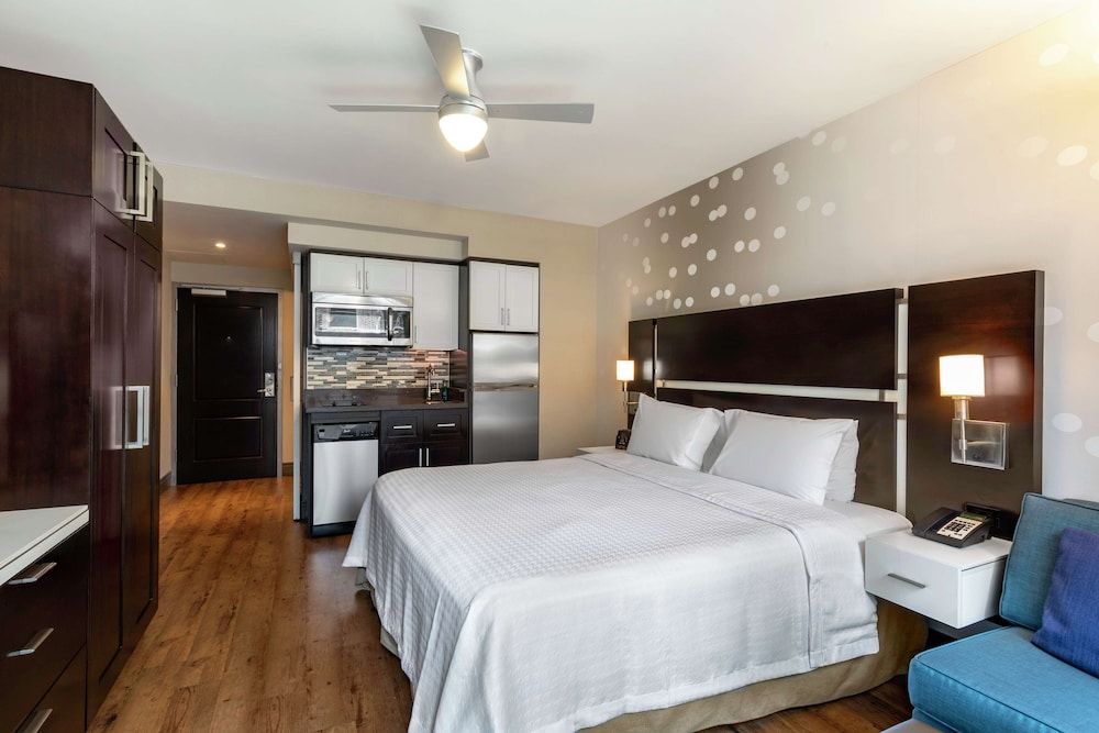 undefined Homewood Suites New York/Midtown Manhattan Times Square 6