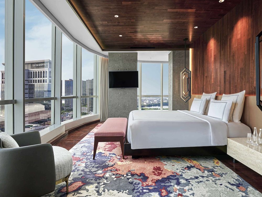 undefined Swissôtel Jakarta PIK Avenue 10