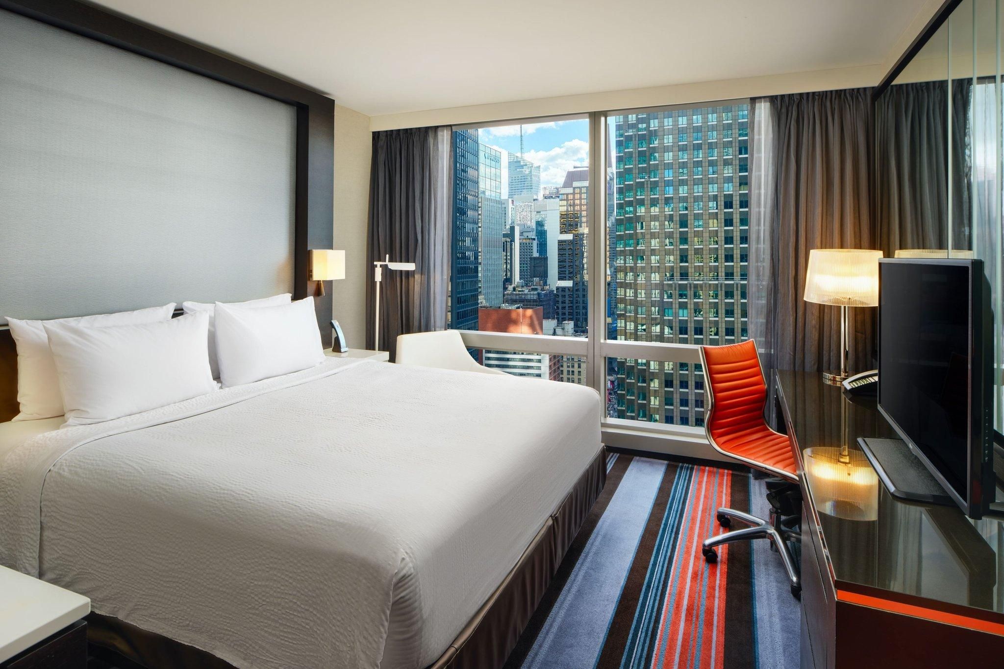ONE BED CITY VIEW ROOM, GUEST ROOM, 1 KING OR 1 QUEEN, CITY VIEW