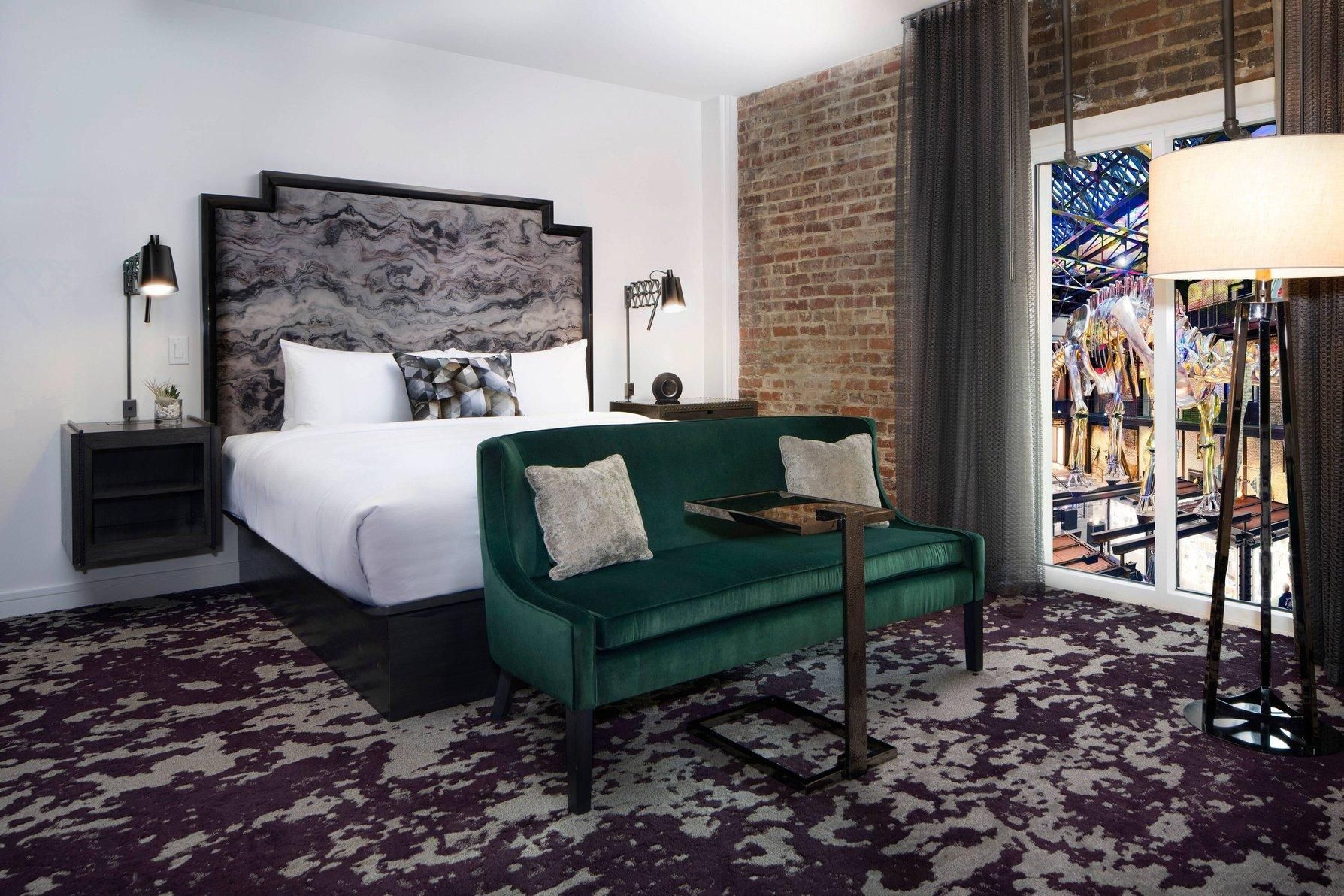 Power Plant, Guest room, 1 King, Atrium view