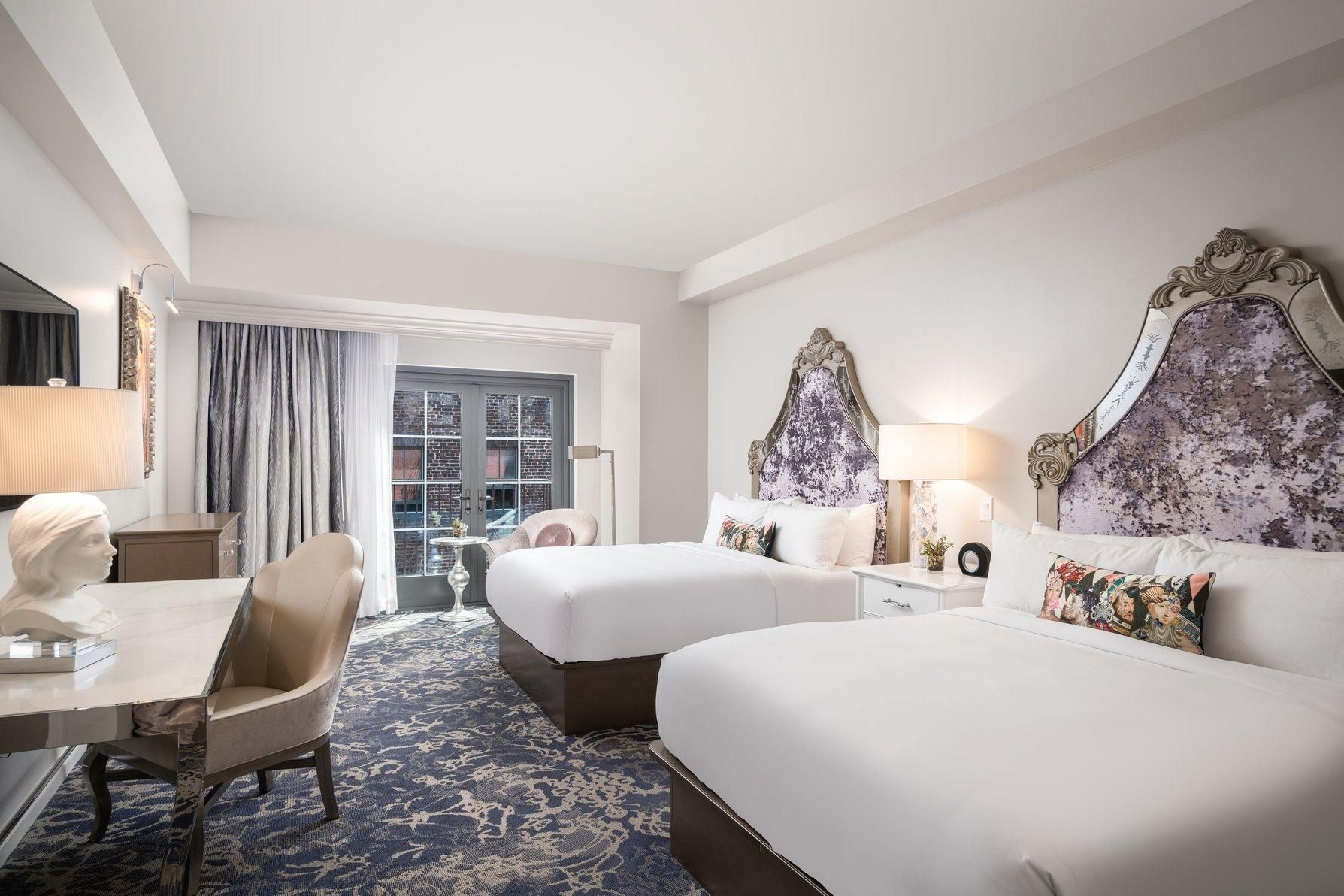 Guest room, 2 Queen, City view