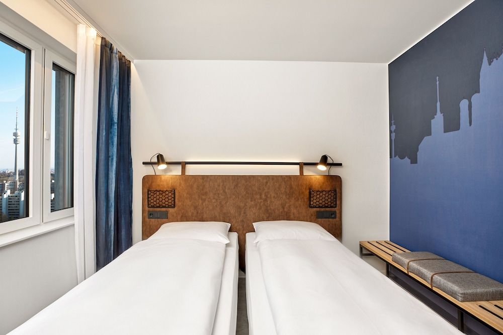 H2 Hotel München Olympiapark Comfort Double or Twin Room, 2 Twin Beds, Non Smoking 8
