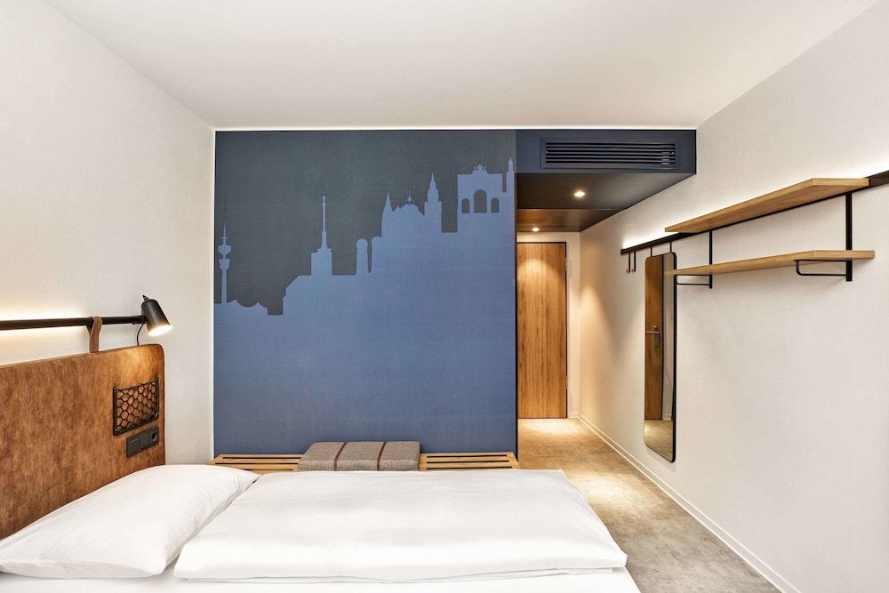 H2 Hotel München Olympiapark Comfort Double or Twin Room, 2 Twin Beds, Non Smoking 2