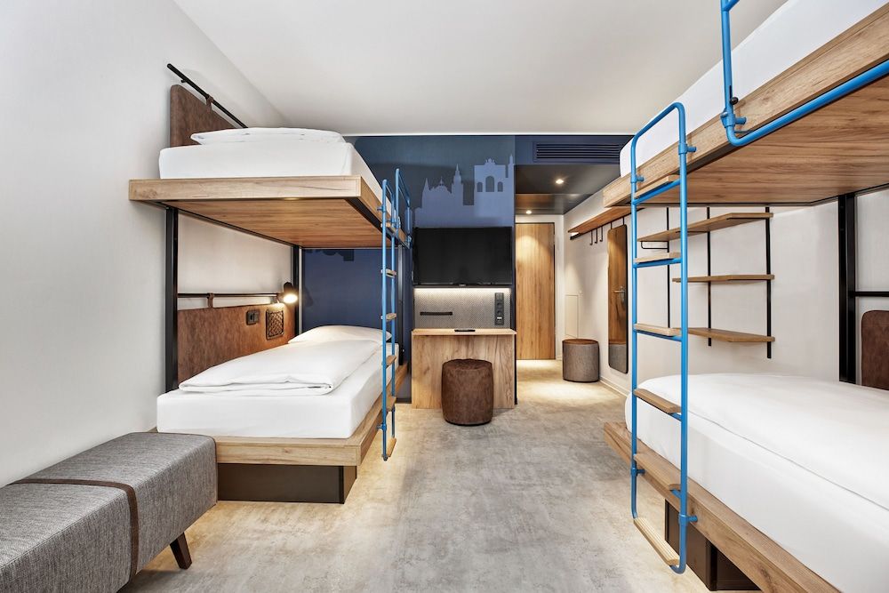 undefined H2 Hotel München Olympiapark 2