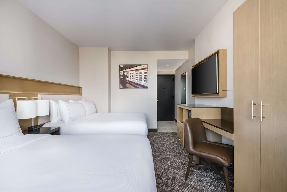 undefined Doubletree by Hilton New York Times Square South 3