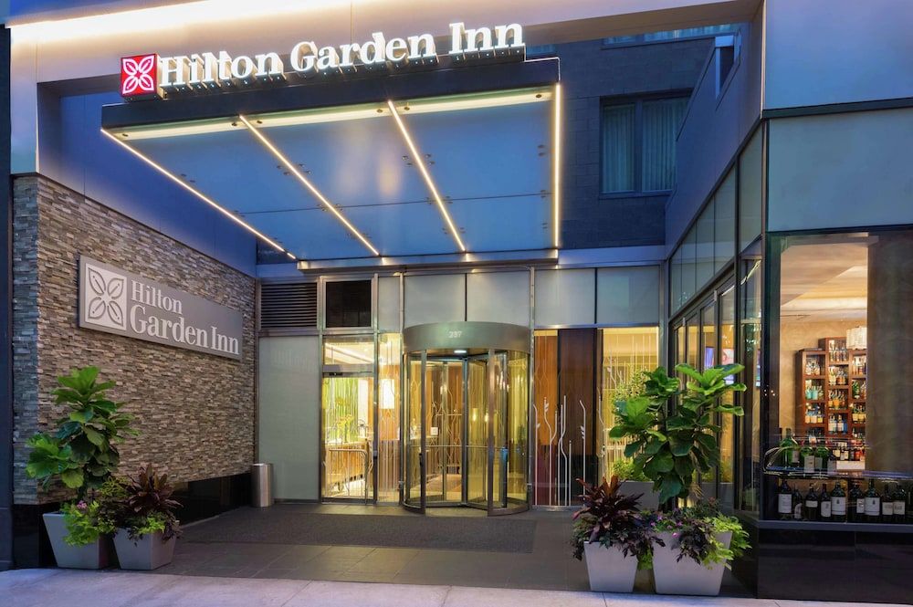 undefined Hilton Garden Inn New York/Central Park South-Midtown West 2
