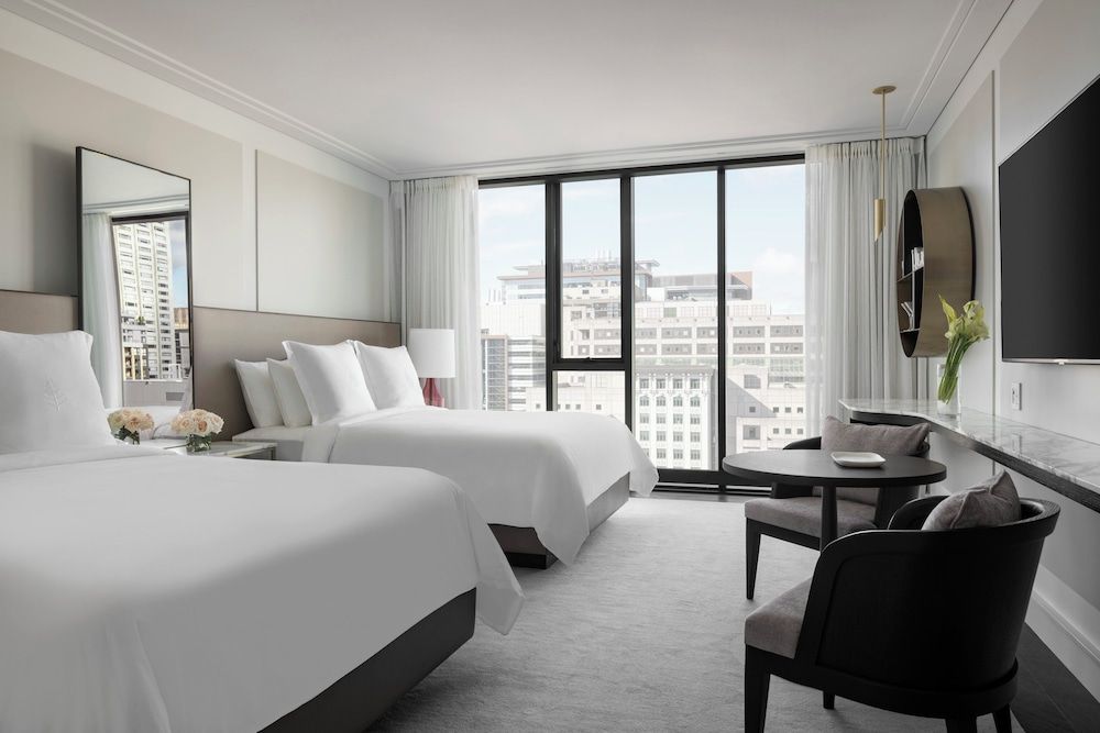 undefined Four Seasons Hotel Montreal 4
