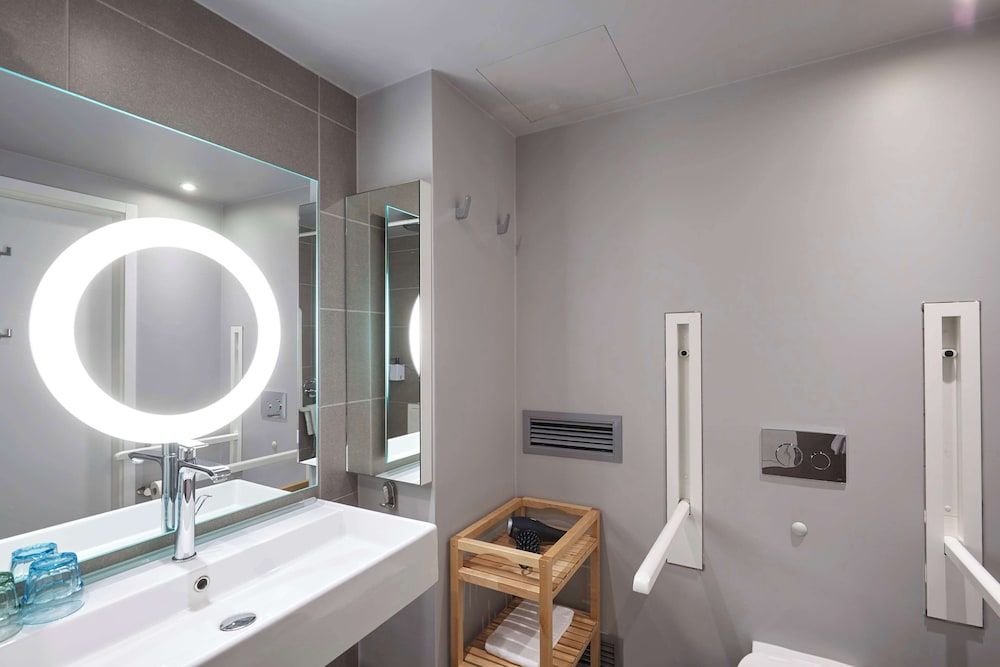 Scandic Frankfurt Museumsufer Standard Double Room 13