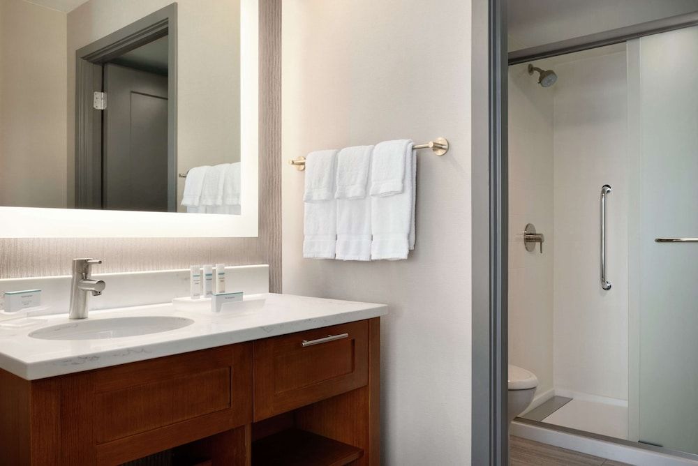 undefined Homewood Suites by Hilton Chicago Downtown South Loop 10