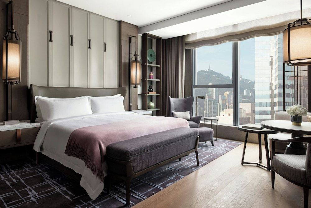 Room, 1 King Bed, City View