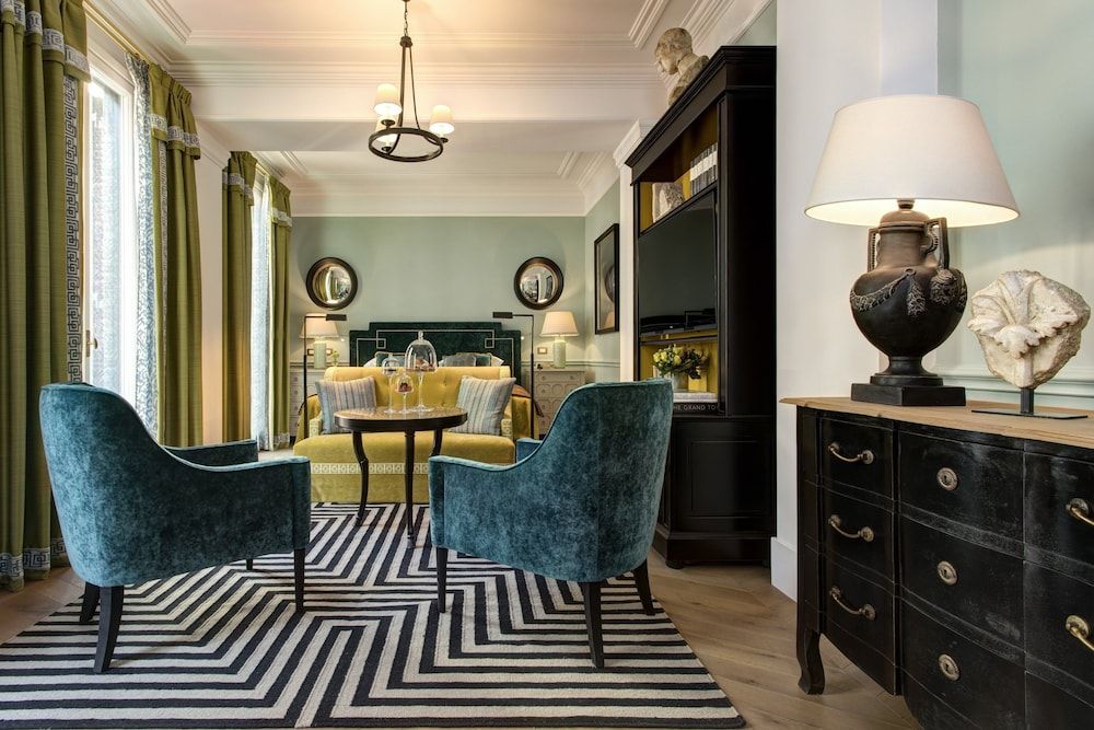 undefined Rocco Forte Hotel de la Ville