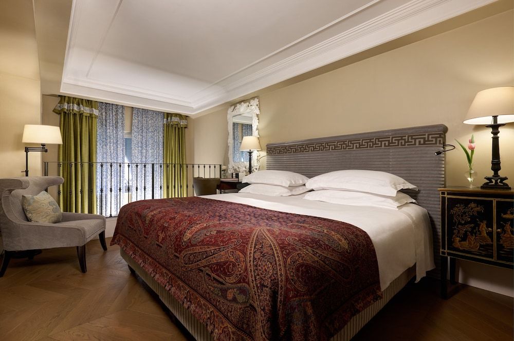 Superior Room (2 Floor)