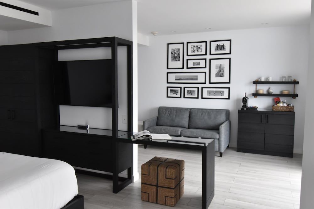 Wave Resort Superior Room, 1 King Bed, Terrace 4