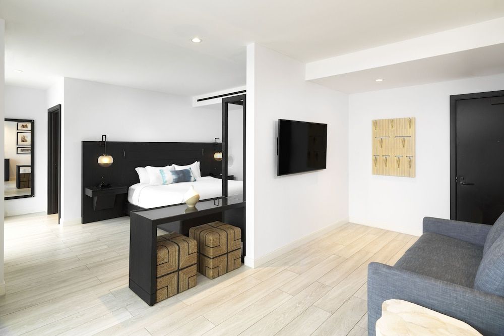 Deluxe Junior Suite, Balcony/Terrace