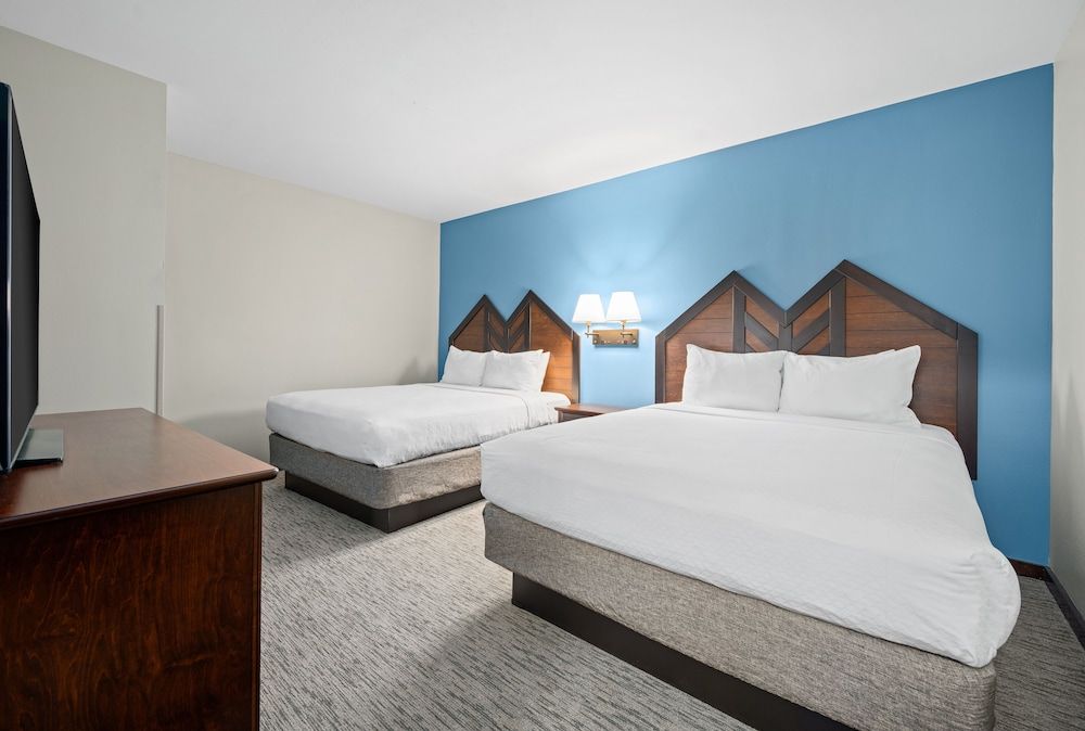 Superior Room, Multiple Beds (Two Bedroom Suite)