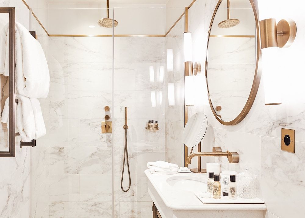 Grand Powers Superior Room 3