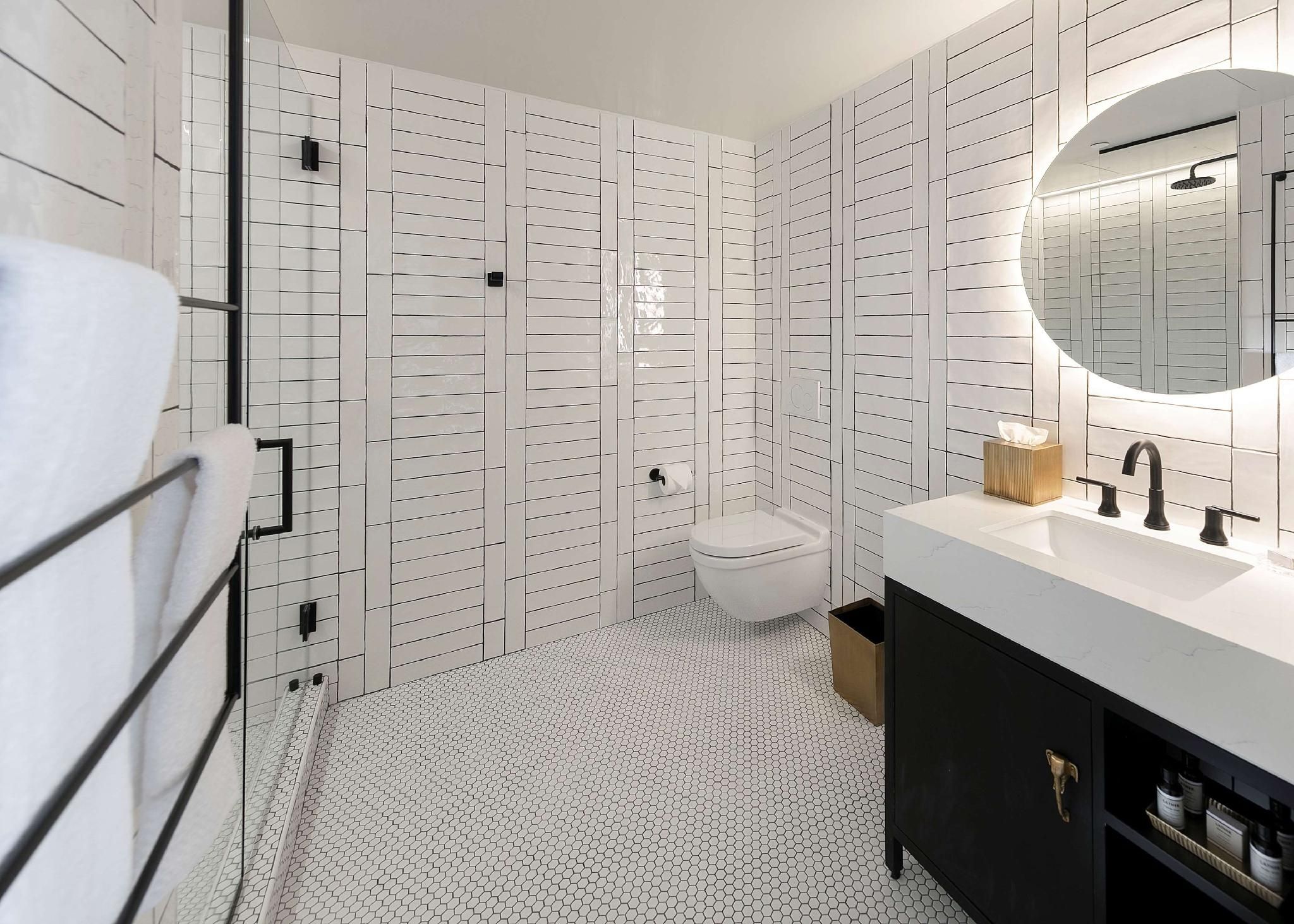 undefined The Wayfarer Downtown LA, Tapestry Collection by Hilton 5