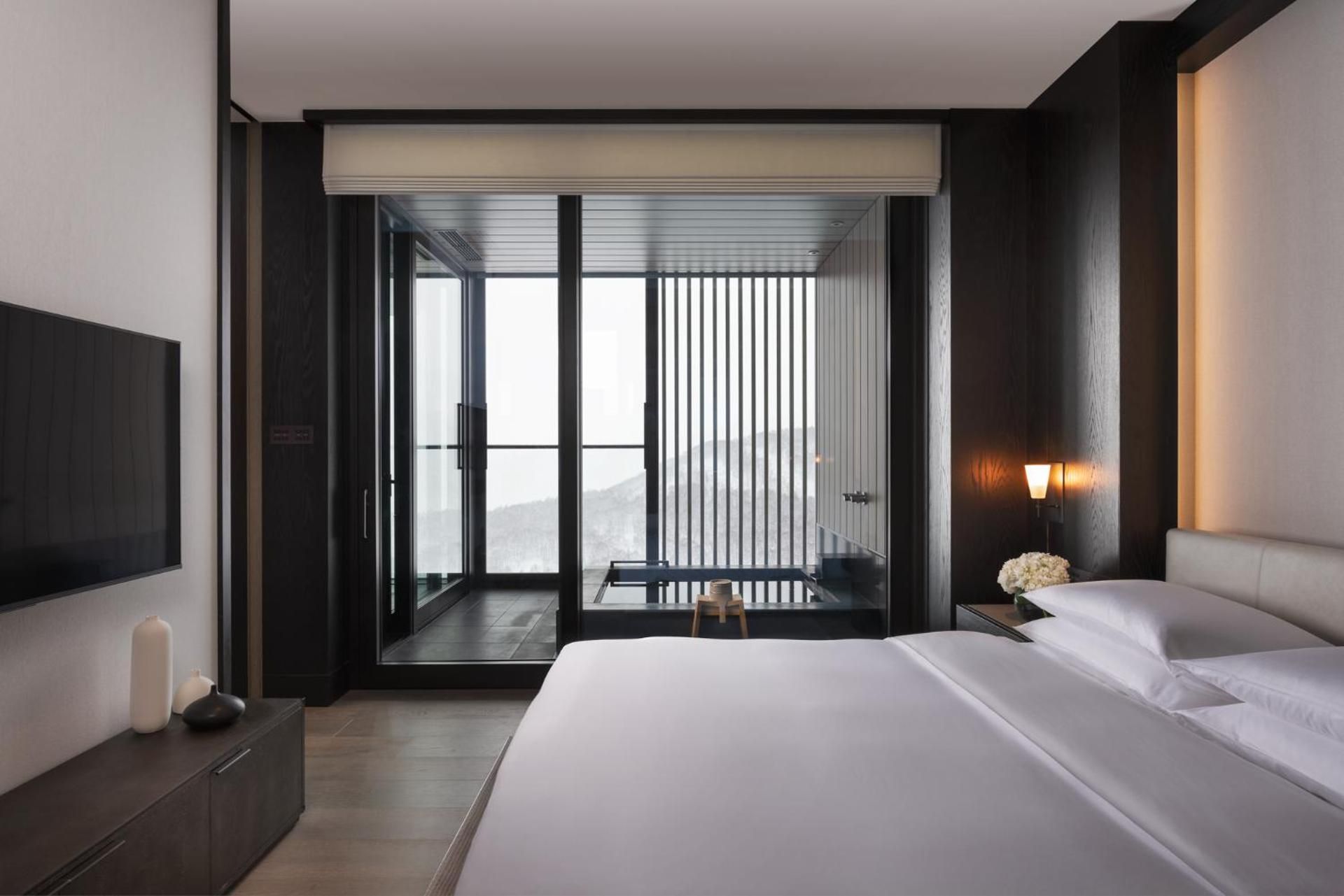 1 Bedroom Residence With Onsen (king Bed)