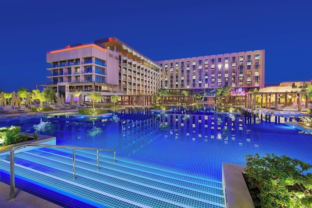 undefined W Muscat