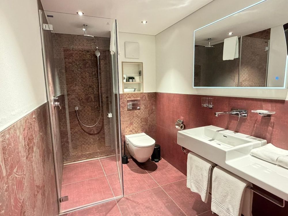 undefined Boutique Hotel Bellevue 5