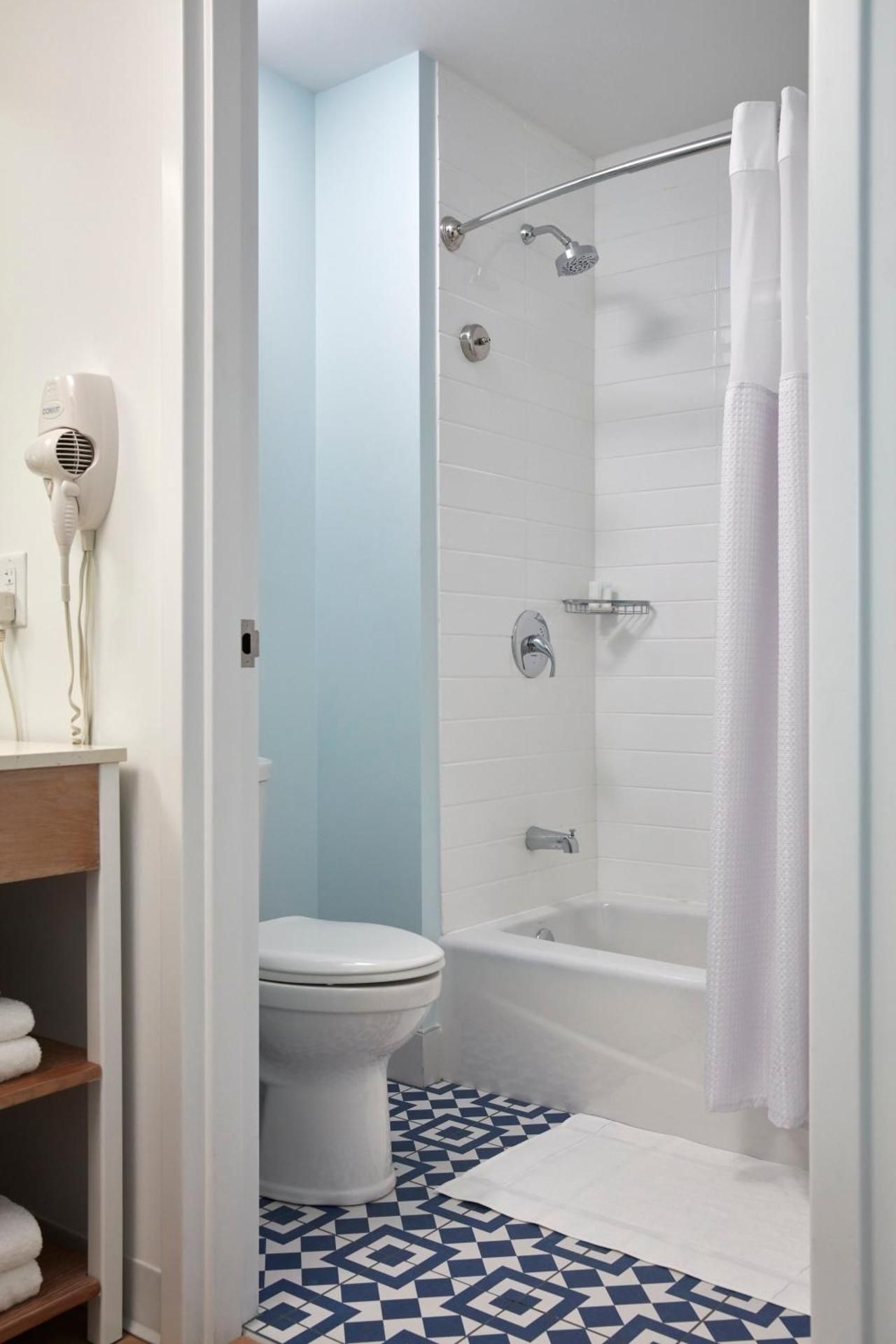 Hearing Accessible 2 Bedroom Suite