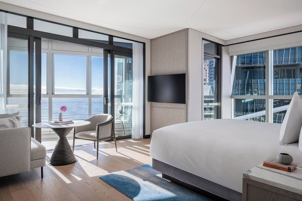 Executive Ocean Suite