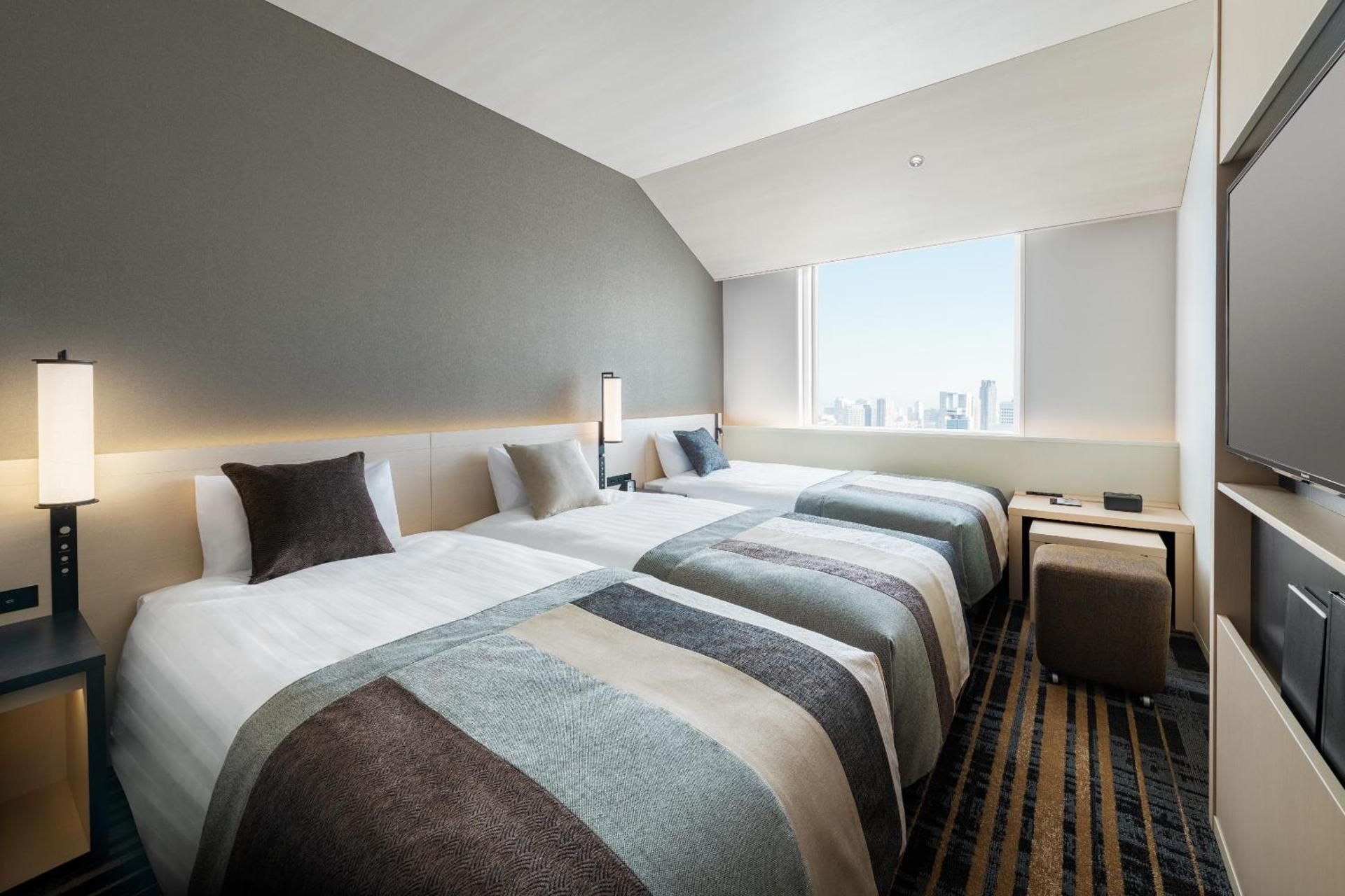 24th-29th Floor Standard Triple Room - Non-Smoking
